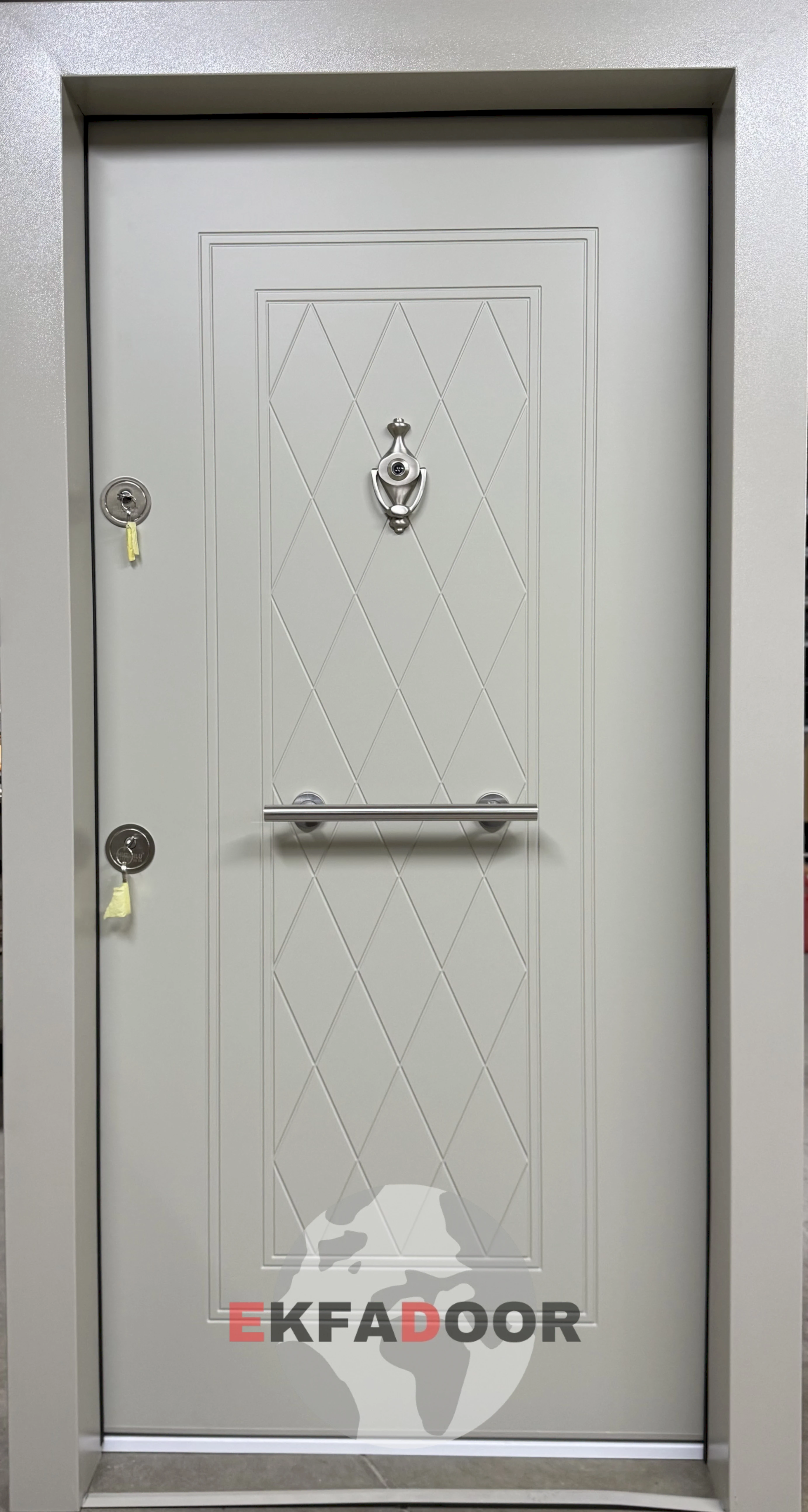 Ekonomik Çelik Kapılar E-0008 - EkfaDoor
